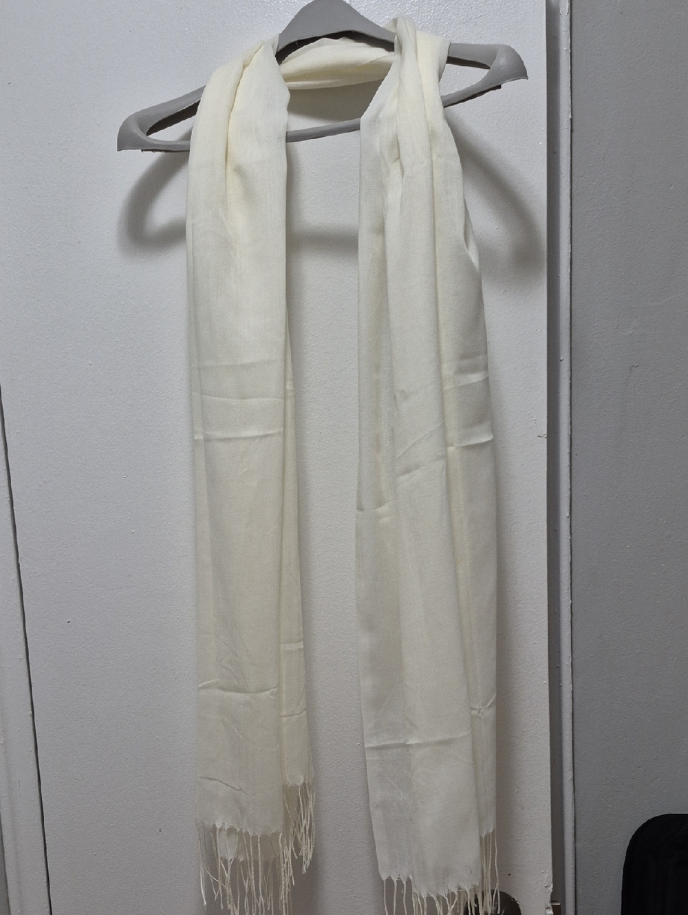 Elegant Cream Fringe Scarf